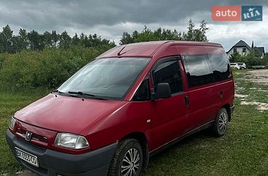 Мінівен Peugeot Expert 2001 в Костопілі Мінівен Peugeot Expert 2001 в Костопілі