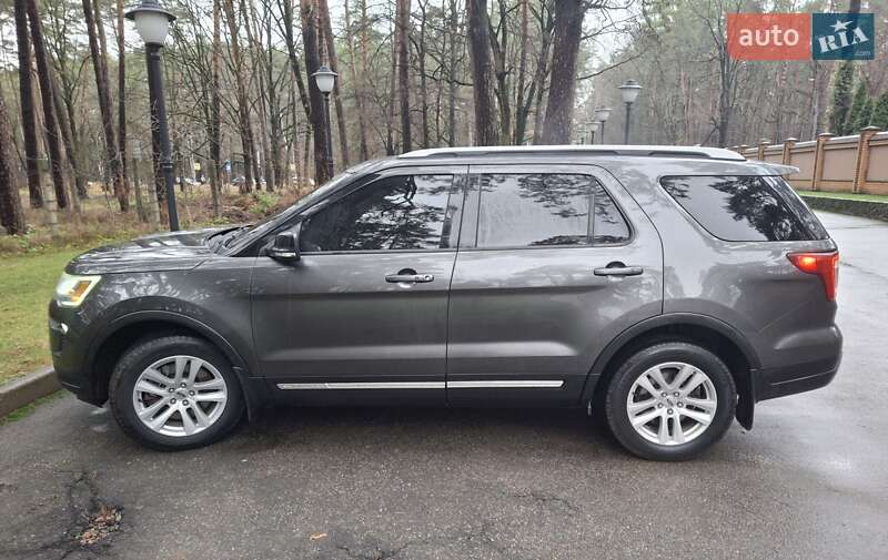 Внедорожник / Кроссовер Ford Explorer 2018 в Чернигове