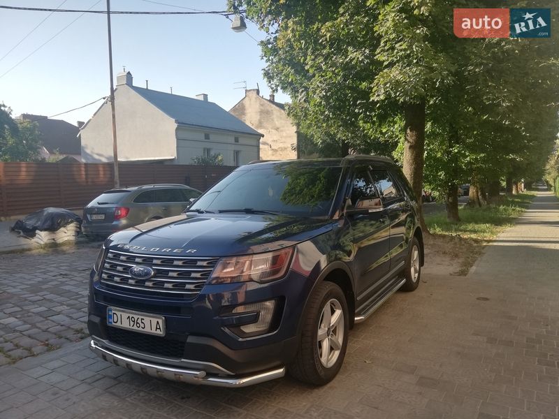 Внедорожник / Кроссовер Ford Explorer 2015 в Львове Внедорожник / Кроссовер Ford Explorer 2015 в Львове