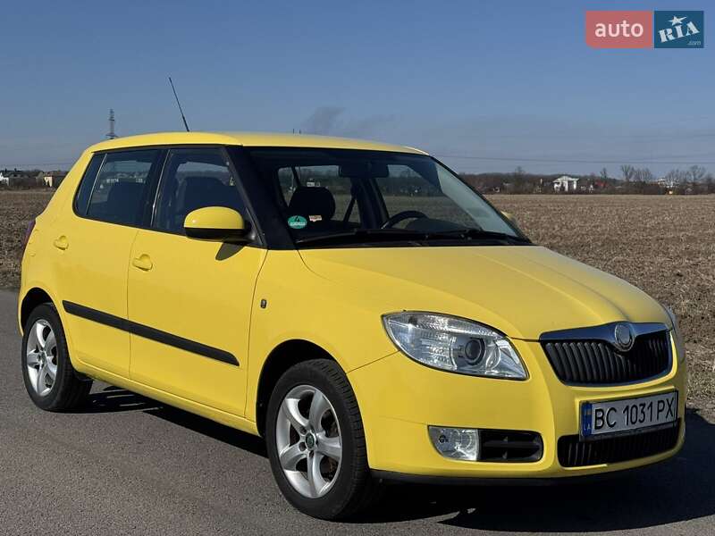 Хэтчбек Skoda Fabia 2009 в Стрые