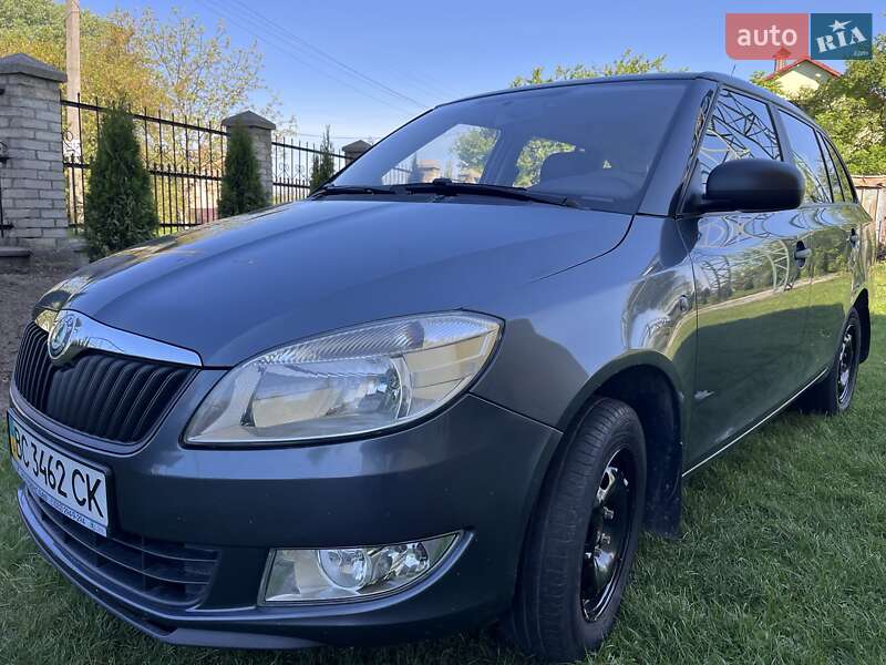 Универсал Skoda Fabia 2010 в Золочеве