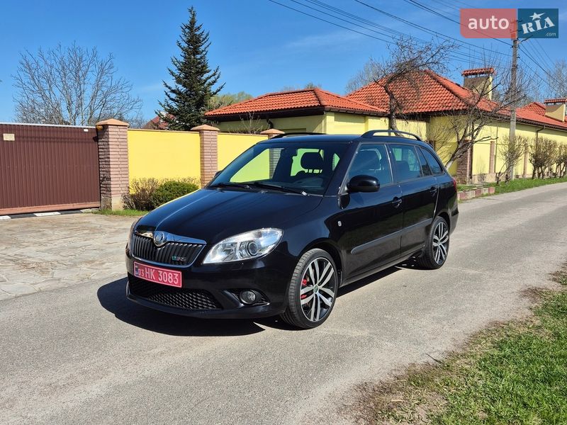 Універсал Skoda Fabia 2010 в Києві