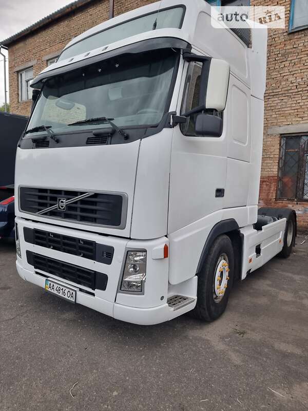 Тягач Volvo FH 12 2005 в Бородянке