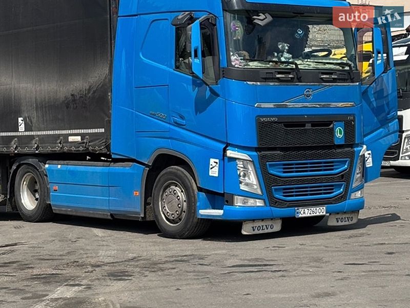 Тягач Volvo FH 13 2015 в Киеве Тягач Volvo FH 13 2015 в Киеве