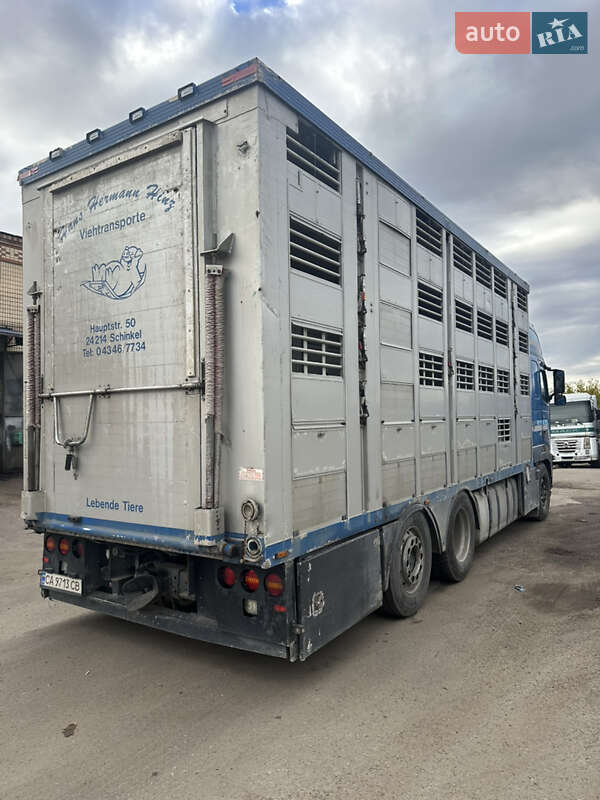 Для перевезення тварин Volvo FH 16 2012 в Первомайську Для перевезення тварин Volvo FH 16 2012 в Первомайську