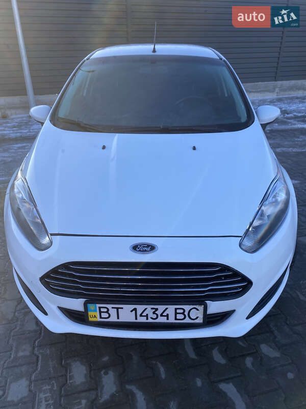 Хэтчбек Ford Fiesta 2014 в Николаеве
