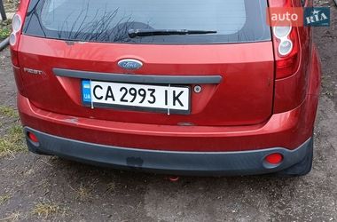 Хетчбек Ford Fiesta 2006 в Чигирину