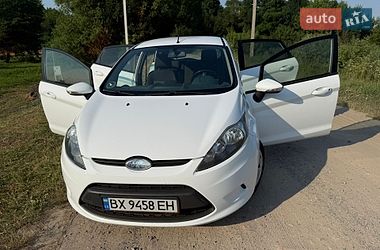 Хэтчбек Ford Fiesta 2010 в Белогорье