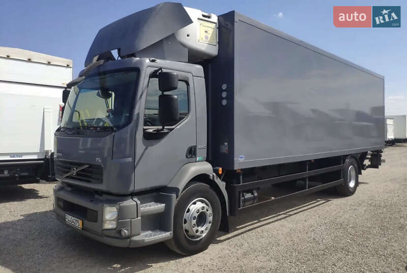 Рефрижератор Volvo FL 7 2010 в Виннице Рефрижератор Volvo FL 7 2010 в Виннице
