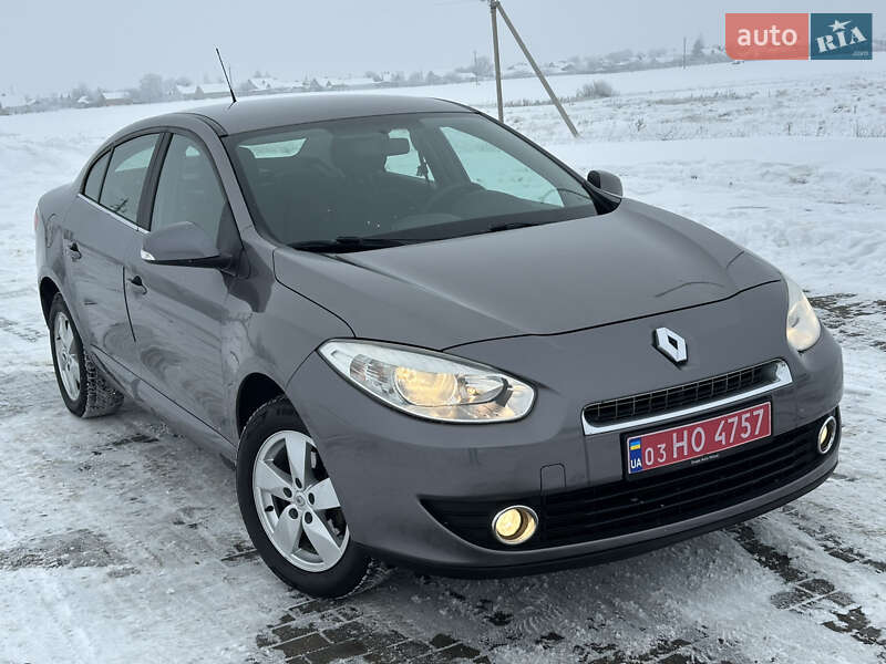 Седан Renault Fluence 2010 в Луцке