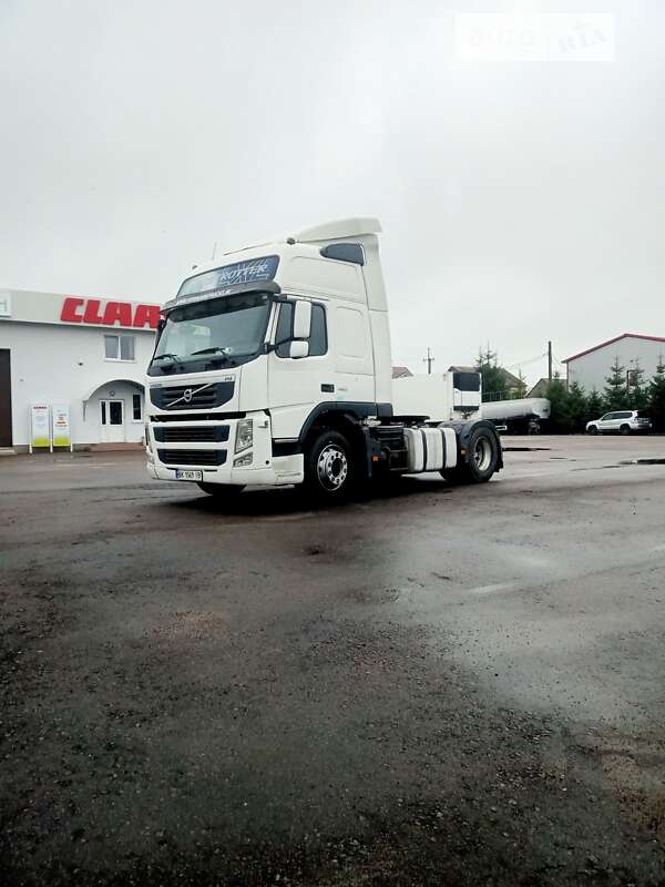 Тягач Volvo FM 11 2012 в Ровно