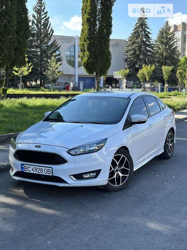 Седан Ford Focus 2015 в Львове