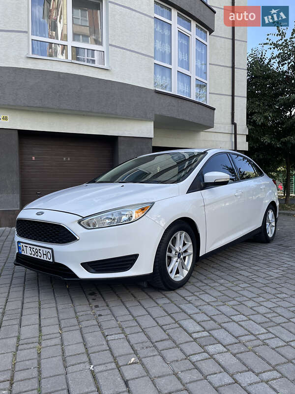Седан Ford Focus 2015 в Ивано-Франковске