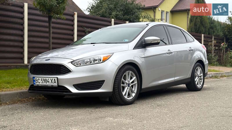 Седан Ford Focus 2017 в Киеве