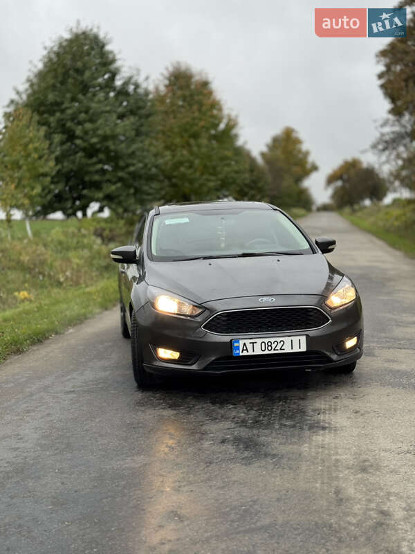 Седан Ford Focus 2017 в Тлумаче