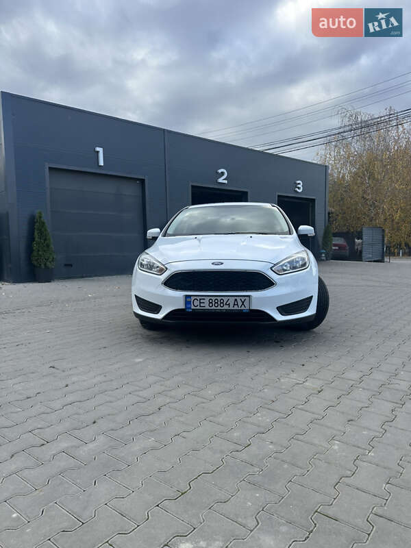 Седан Ford Focus 2017 в Черновцах Седан Ford Focus 2017 в Черновцах