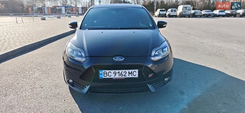 Хэтчбек Ford Focus 2013 в Львове