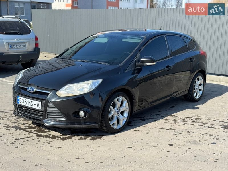 Хэтчбек Ford Focus 2012 в Шептицькому