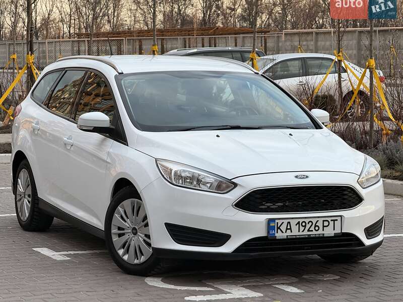 Универсал Ford Focus 2017 в Киеве
