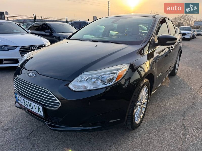 Хэтчбек Ford Focus 2012 в Киеве