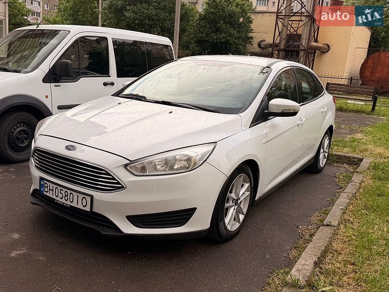 Седан Ford Focus 2016 в Калуше