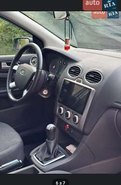 Седан Ford Focus 2006 в Бобринці