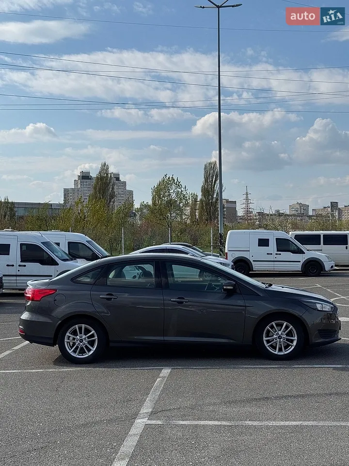 Ford Focus 2015 photo 5