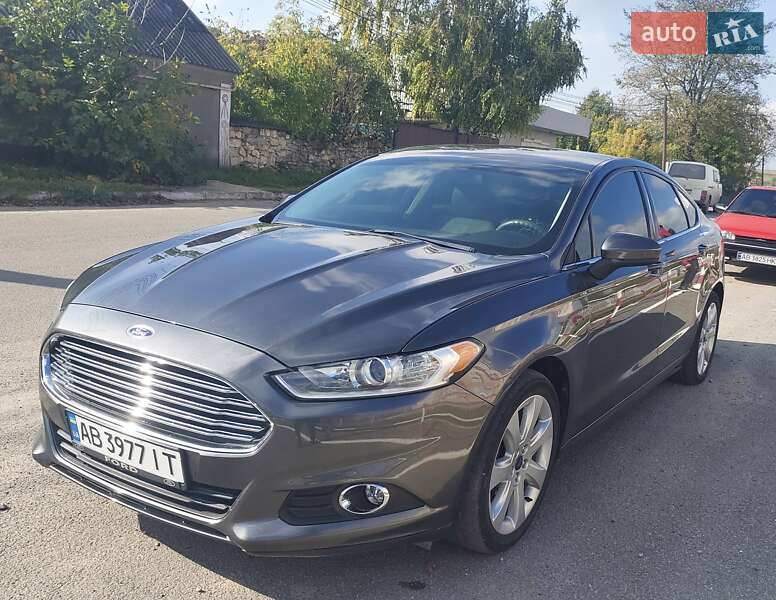 Седан Ford Fusion 2016 в Томашполе