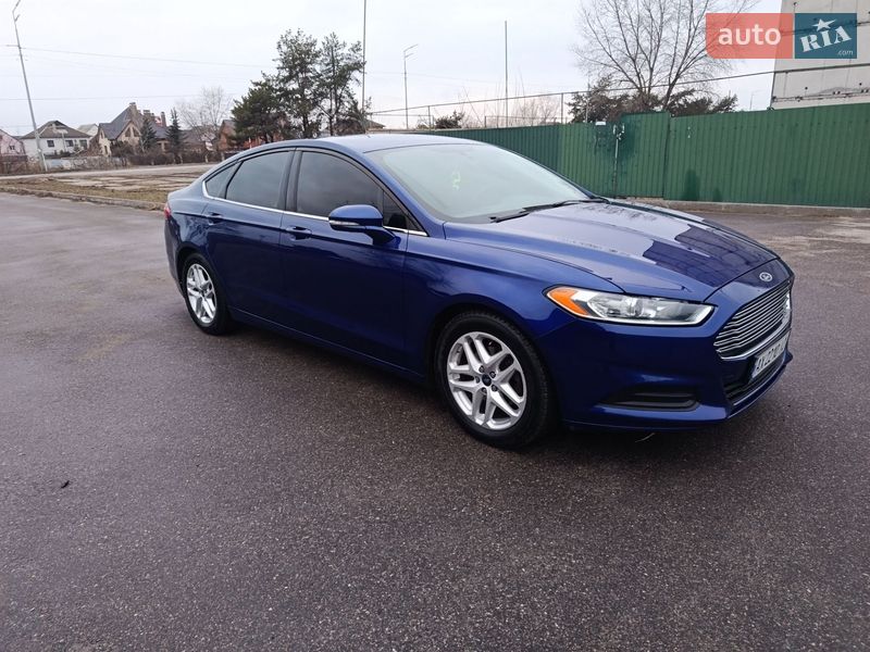Седан Ford Fusion 2015 в Киеве