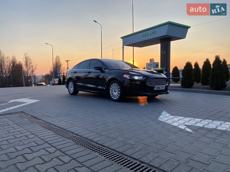 Седан Ford Fusion 2016 в Хмельницком