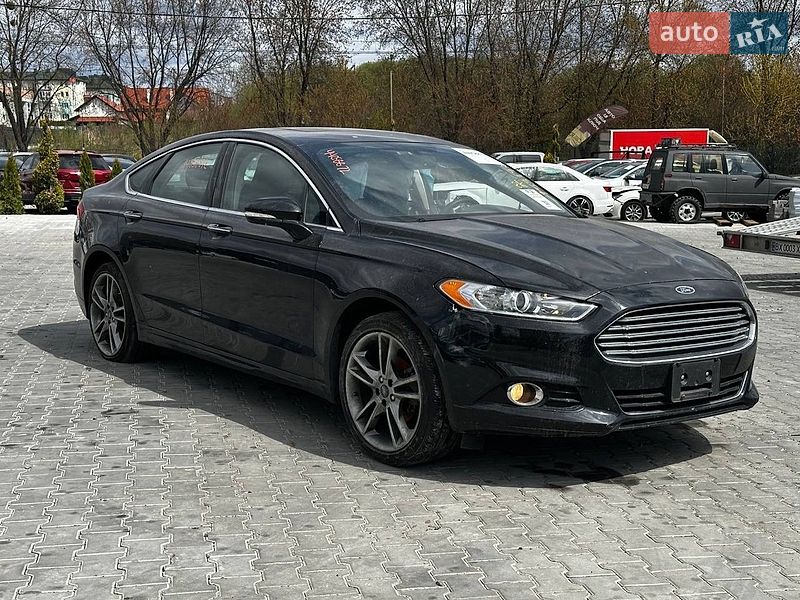 Седан Ford Fusion 2016 в Львові