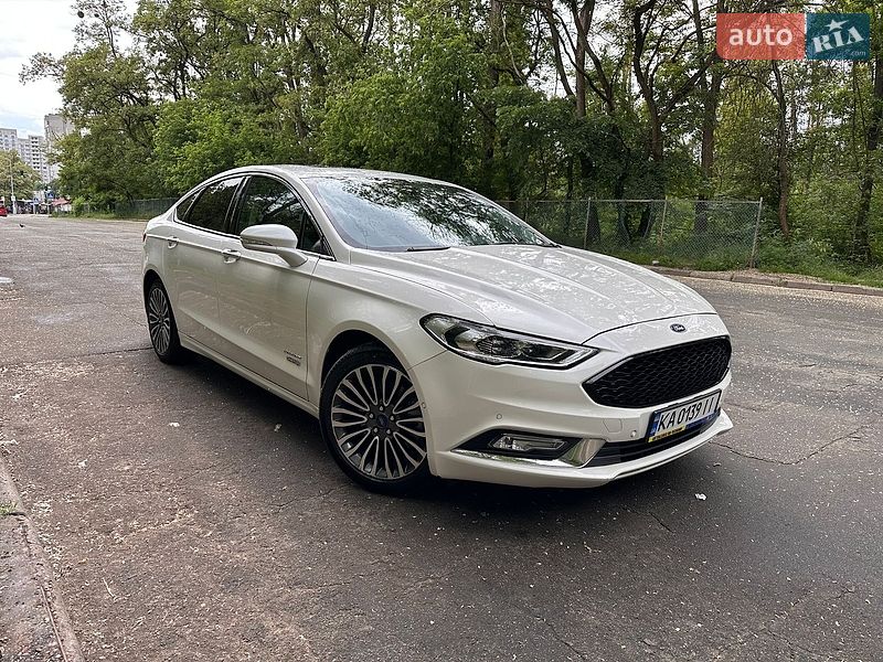 Седан Ford Fusion 2017 в Киеве