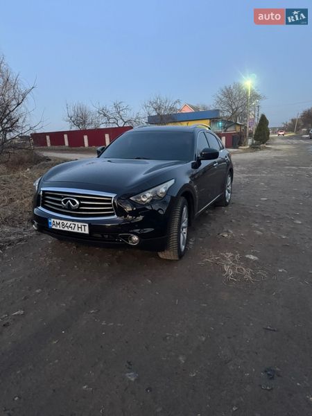 Внедорожник / Кроссовер Infiniti FX 30 2012 в Коростышеве Внедорожник / Кроссовер Infiniti FX 30 2012 в Коростышеве