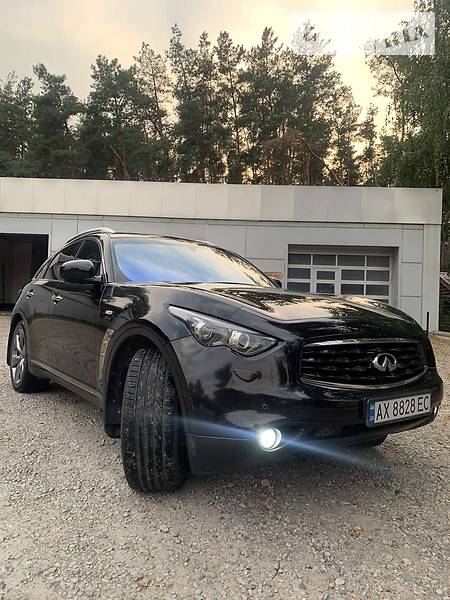 Внедорожник / Кроссовер Infiniti FX 37 2011 в Харькове