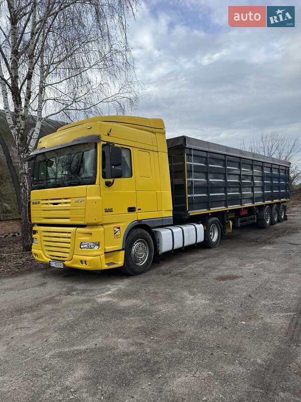 Зерновоз DAF FX 2007 в Белой Церкви Зерновоз DAF FX 2007 в Белой Церкви