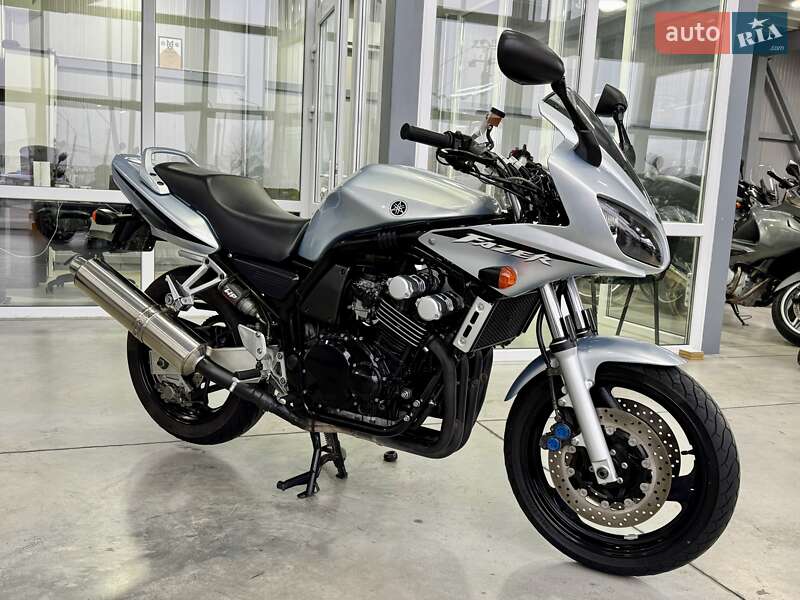 Мотоцикл Спорт-туризм Yamaha FZS 600 Fazer 2003 в Хмельницькому