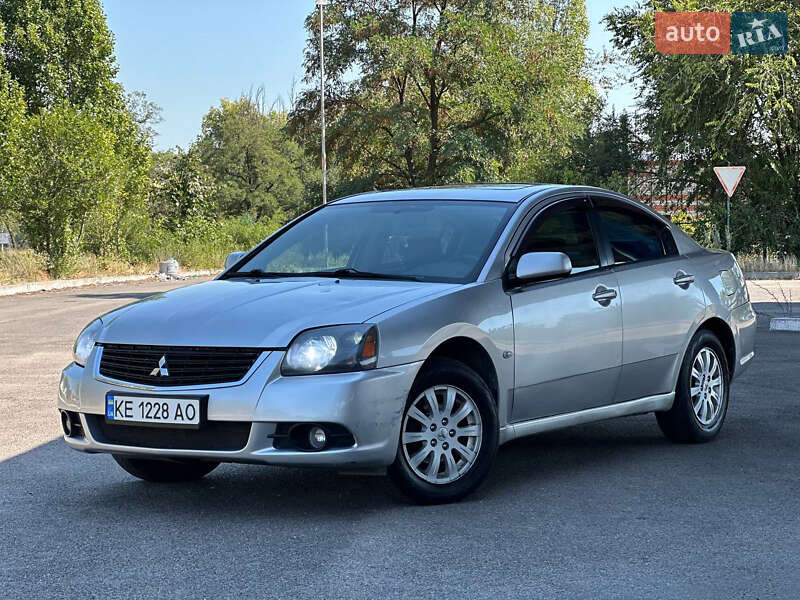Седан Mitsubishi Galant 2008 в Днепре