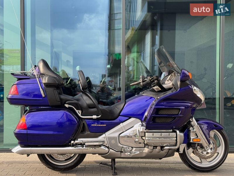 Мотоцикл Туризм Honda GL 1800 Gold Wing 2002 в Рівному
