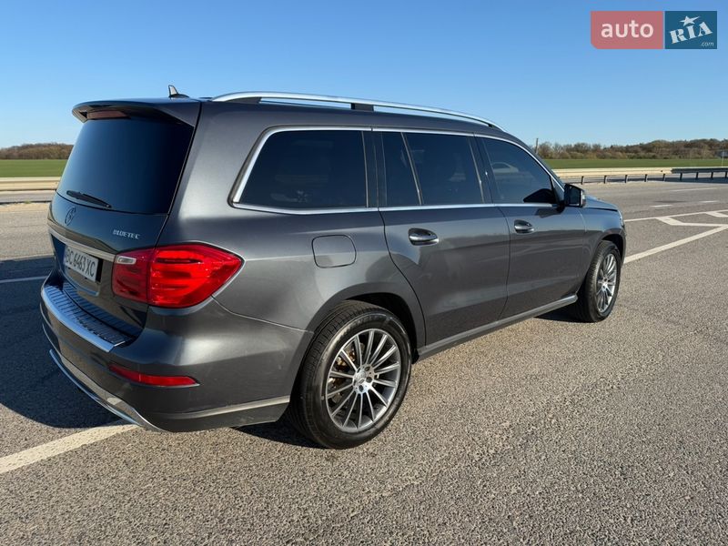 Позашляховик / Кросовер Mercedes-Benz GL-Class 2015 в Львові Позашляховик / Кросовер Mercedes-Benz GL-Class 2015 в Львові