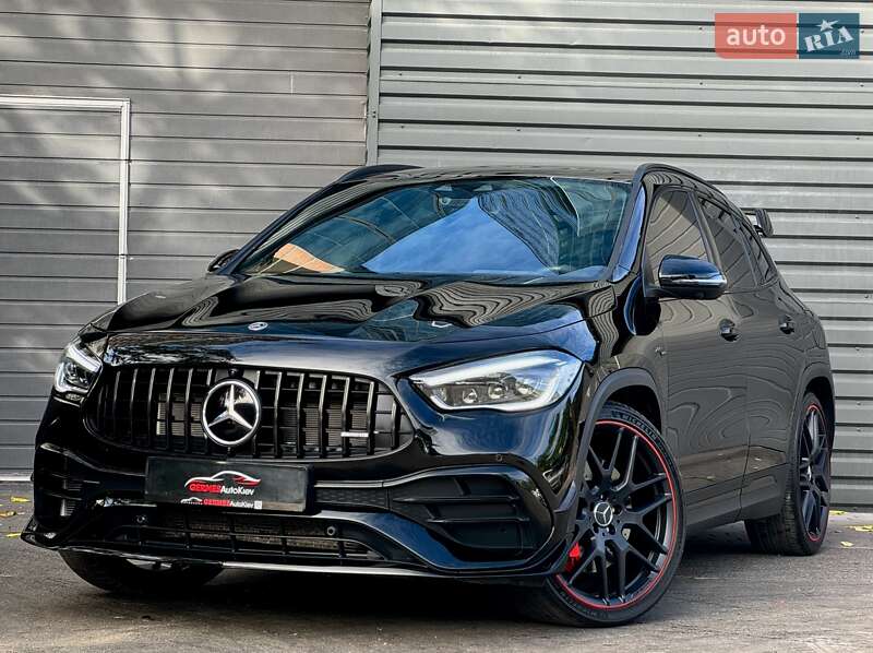 Внедорожник / Кроссовер Mercedes-Benz GLA-Class 2022 в Киеве