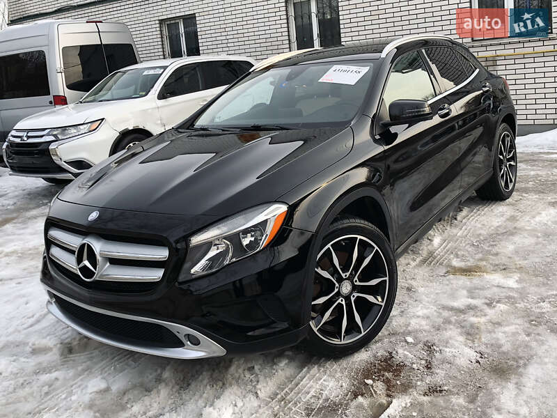 Внедорожник / Кроссовер Mercedes-Benz GLA-Class 2017 в Ирпене