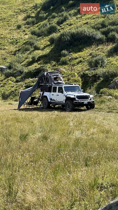 Пикап Jeep Gladiator 2020 в Ивано-Франковске Пикап Jeep Gladiator 2020 в Ивано-Франковске