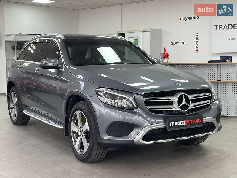 Внедорожник / Кроссовер Mercedes-Benz GLC-Class 2019 в Киеве