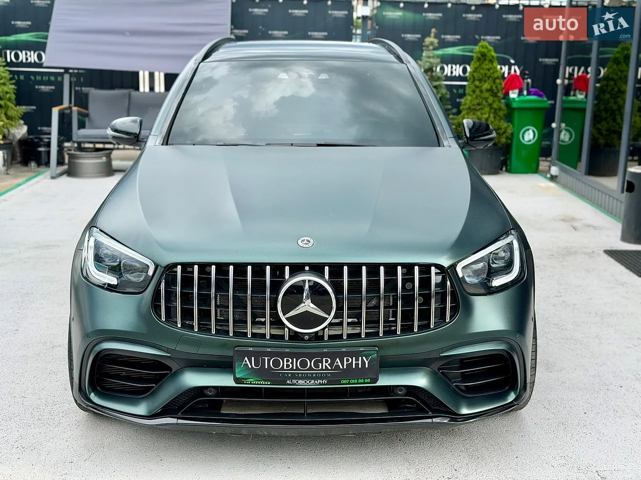 Mercedes-Benz Glc-Class 2018 photo 2