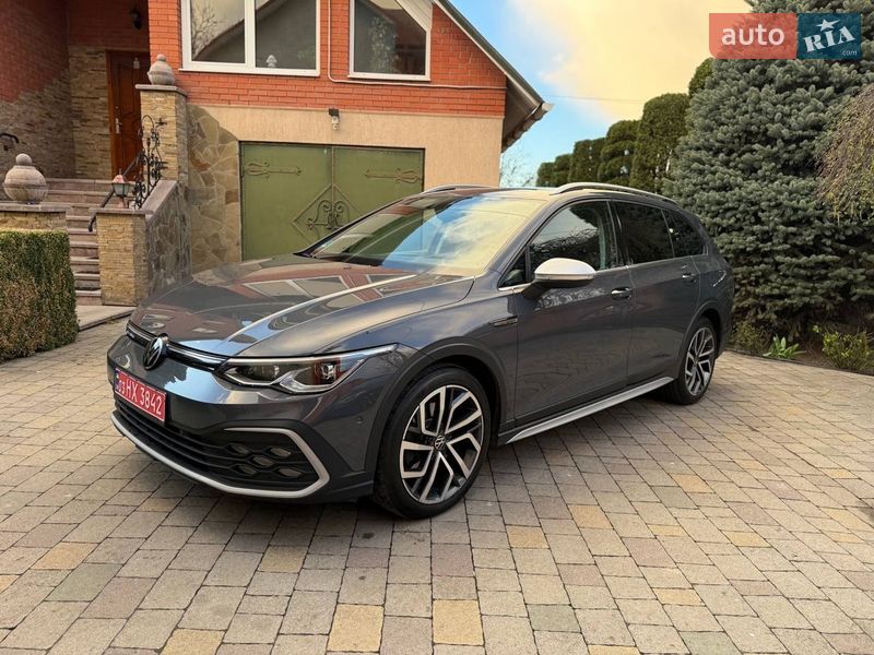Универсал Volkswagen Golf Alltrack 2022 в Луцке