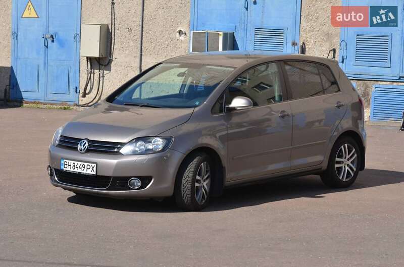 Хэтчбек Volkswagen Golf Plus 2012 в Одессе