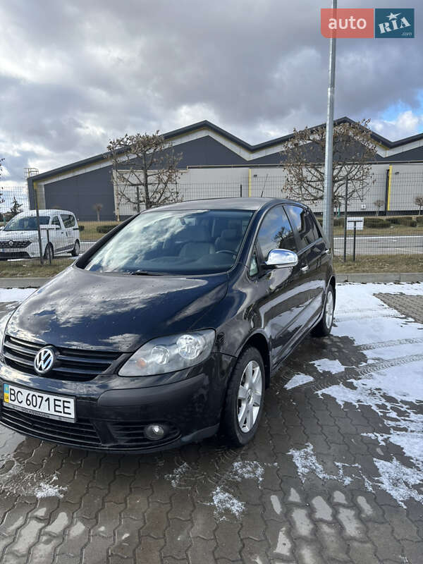 Хетчбек Volkswagen Golf Plus 2008 в Бродах