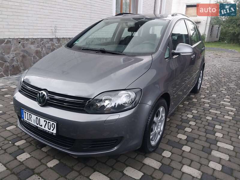 Хэтчбек Volkswagen Golf Plus 2010 в Ходорове