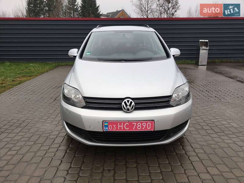 Хэтчбек Volkswagen Golf Plus 2009 в Ковеле