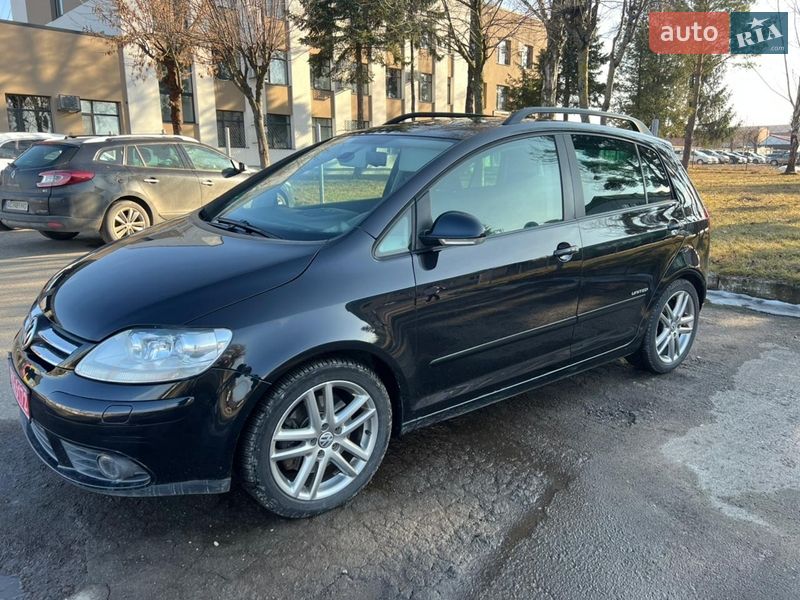 Хэтчбек Volkswagen Golf Plus 2008 в Луцке